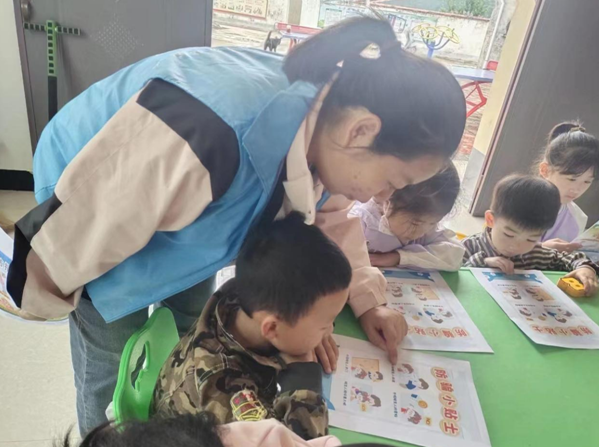 活动现场 （侯芦芯 摄）